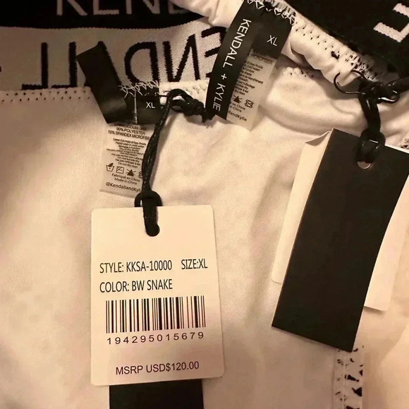 Kendall & Kylie SZ XL Black/White Bikini - Picture 4 of 5